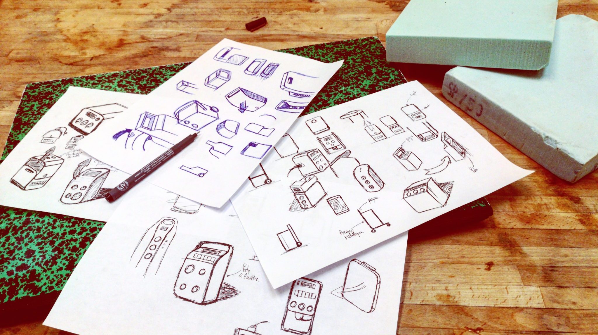Croquis en vrac pour projet design produit